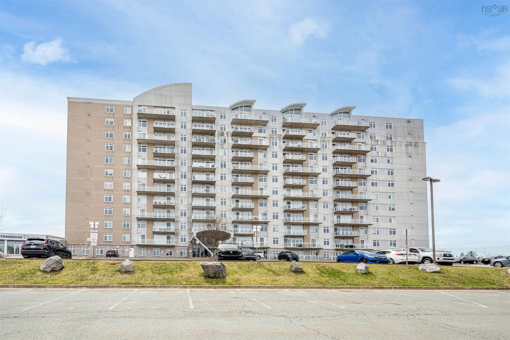 612 60 Walter Havill Drive, Halifax