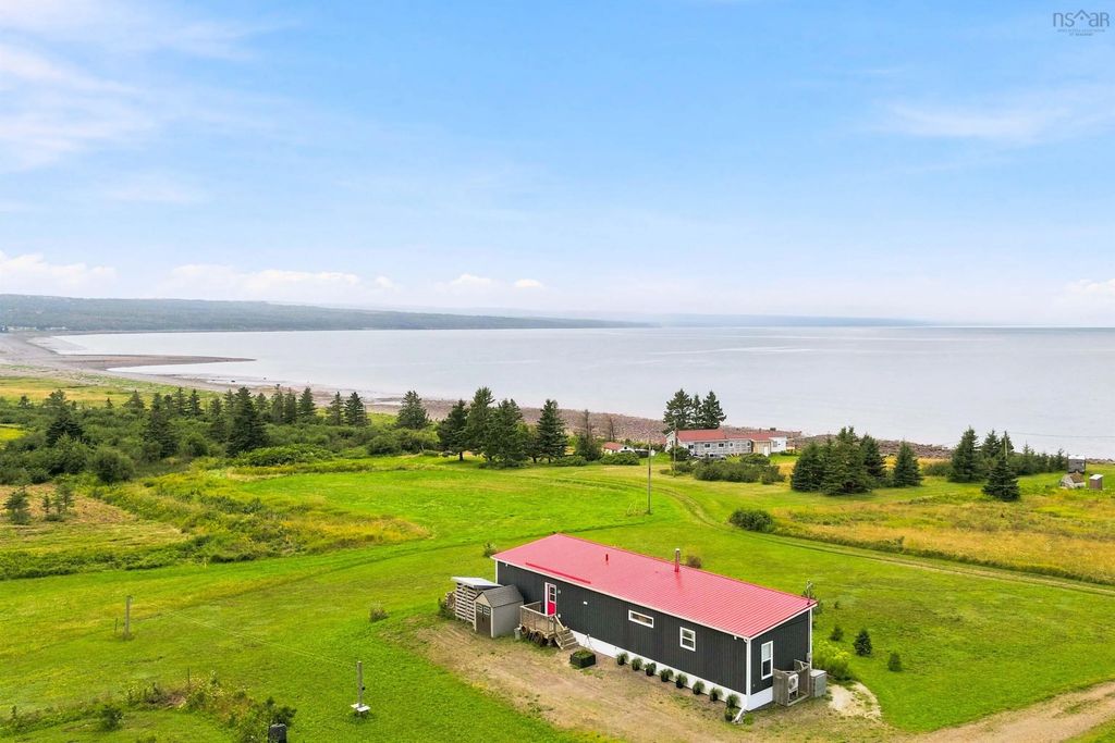 1474 Cape Split Road, Scots Bay