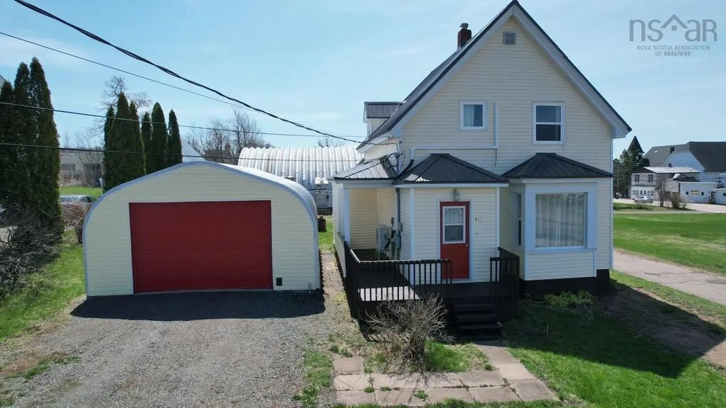 81 Queen Street, Springhill