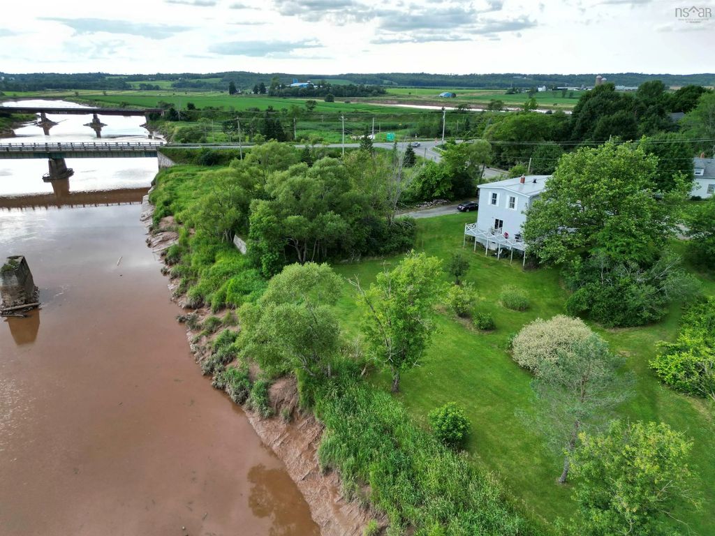2059 224 Highway, Shubenacadie East