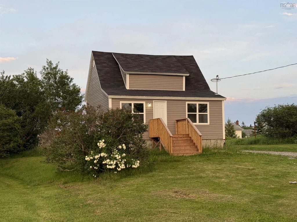 726 St. Joseph Street, New Waterford