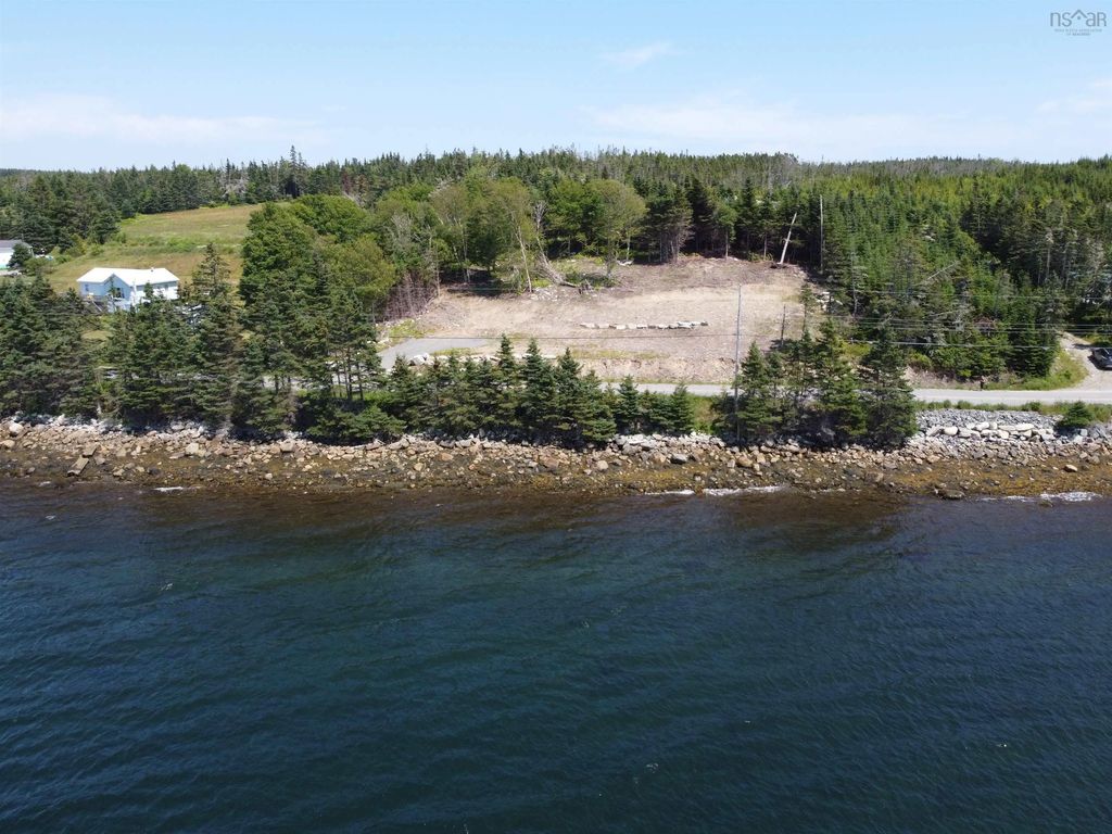 Lot 02-2 Passage Road, Watt Section