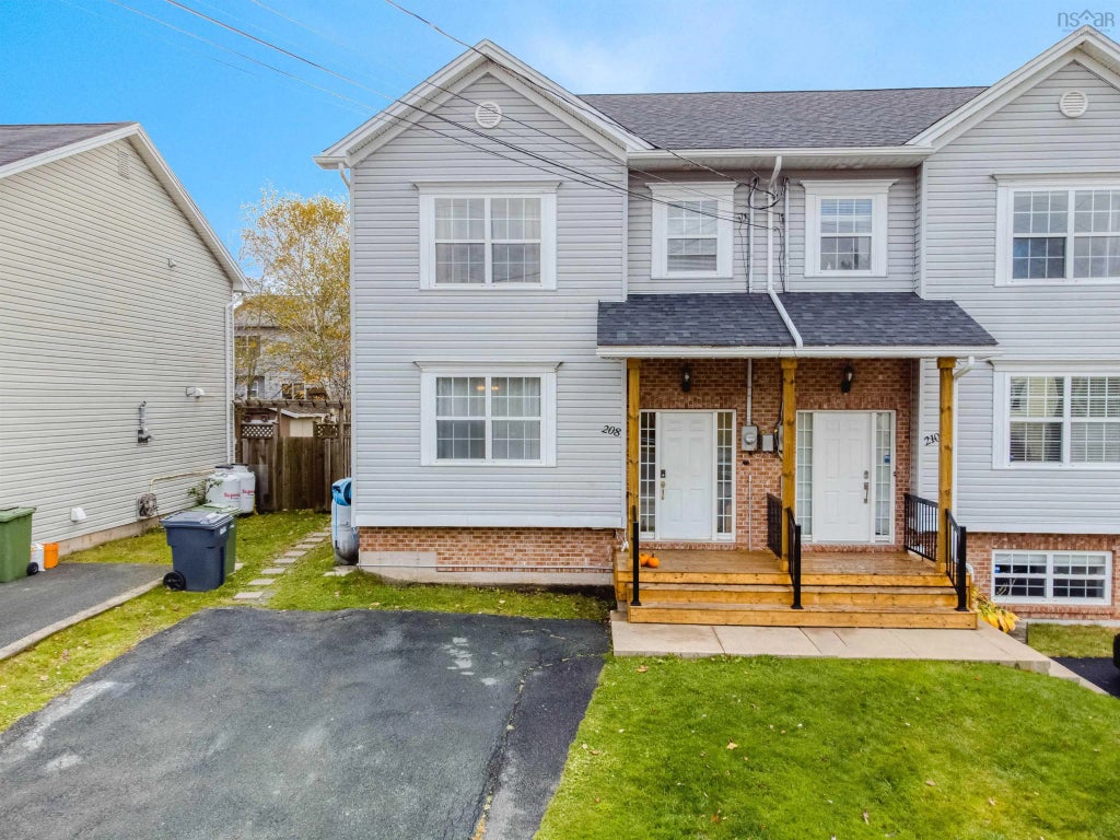 208 Oceanview Drive, Bedford