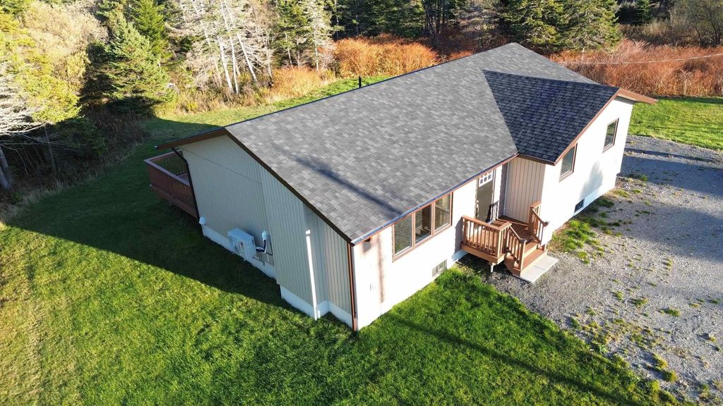 2375 Highway 247, Lower L'Ardoise