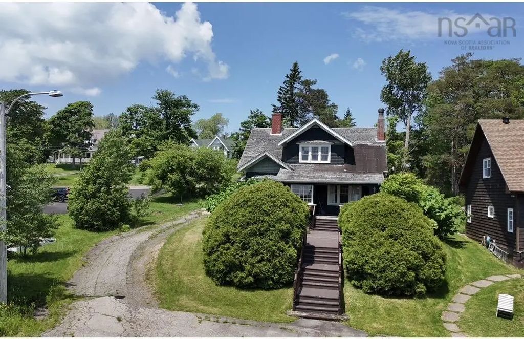 43 Grant Street, Baddeck