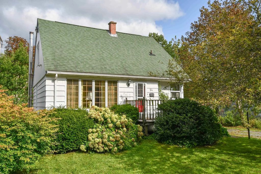 14 Clifford Drive, Dartmouth