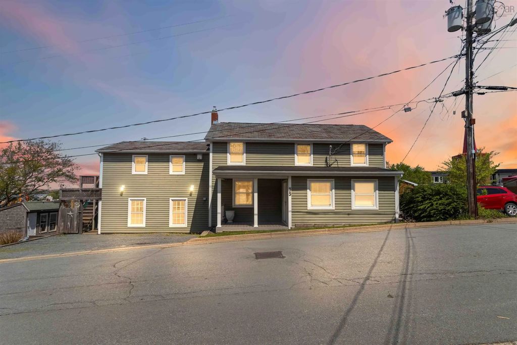 35 Mcfatridge Road, Halifax