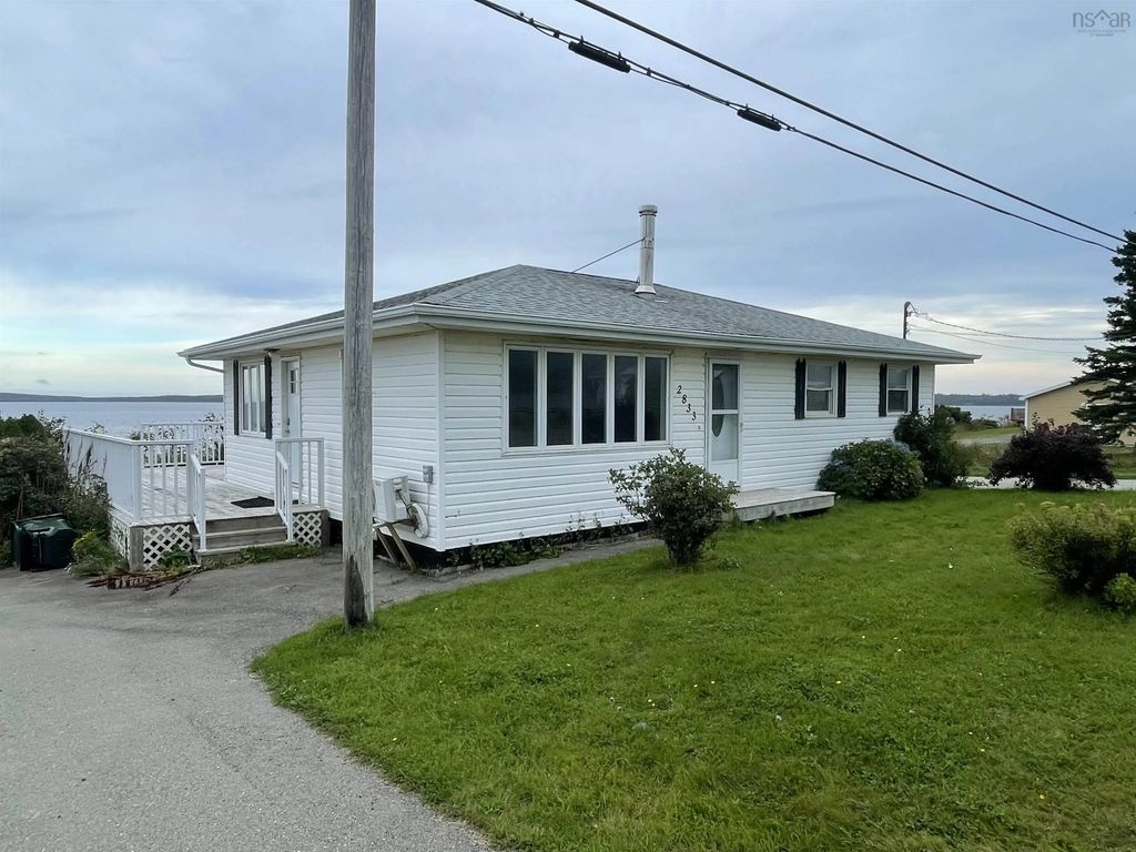 2833 Highway 255, Port Morien