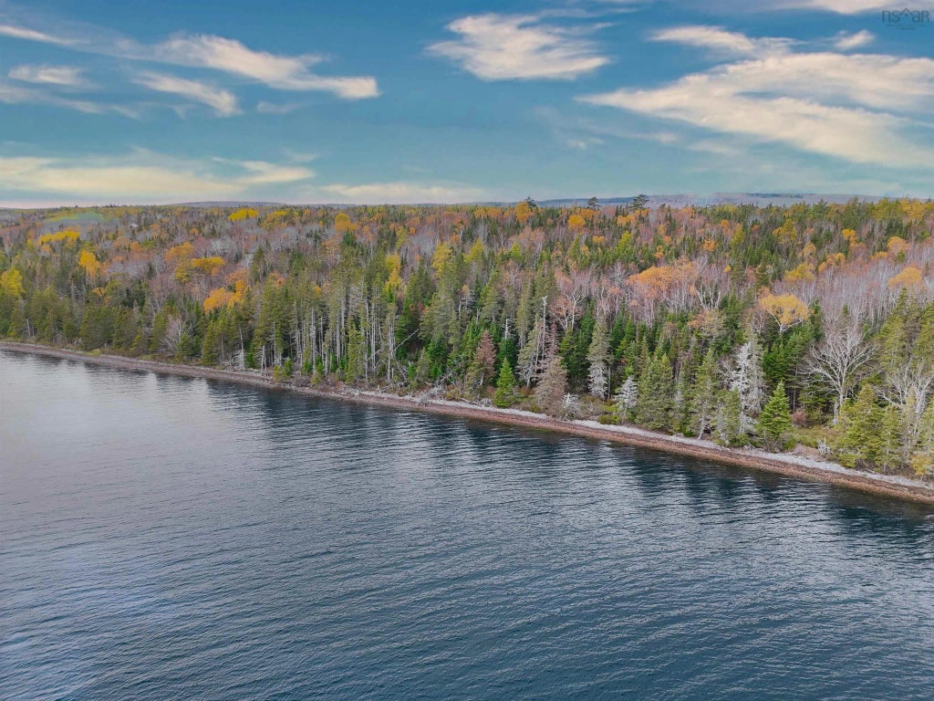 Lot 4 Mackenzie Point Road S, Mackenzie Point