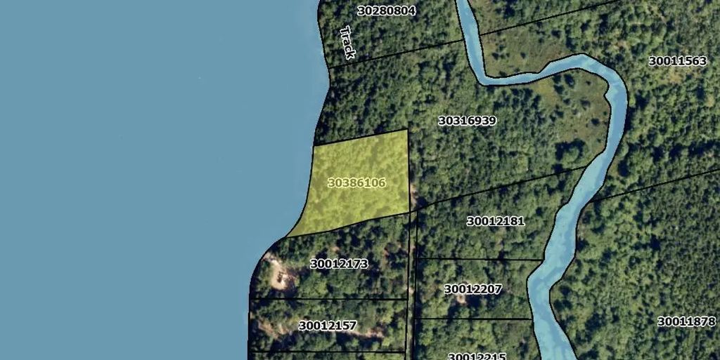 Lot Pine Prince Drive, Briar Lake