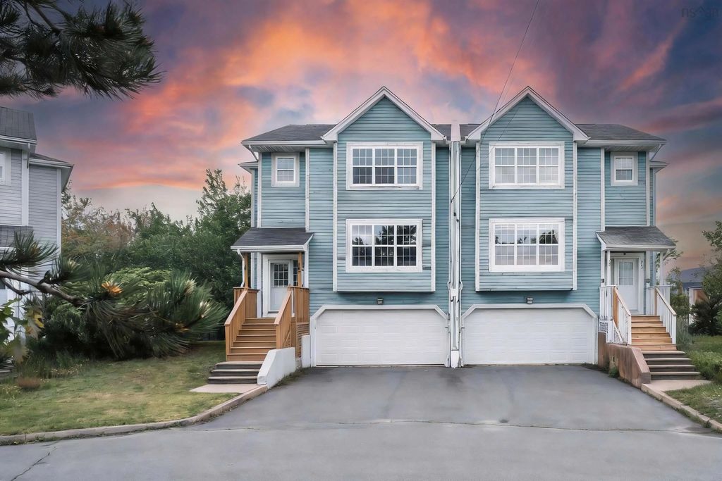 560 Parkland Drive, Halifax