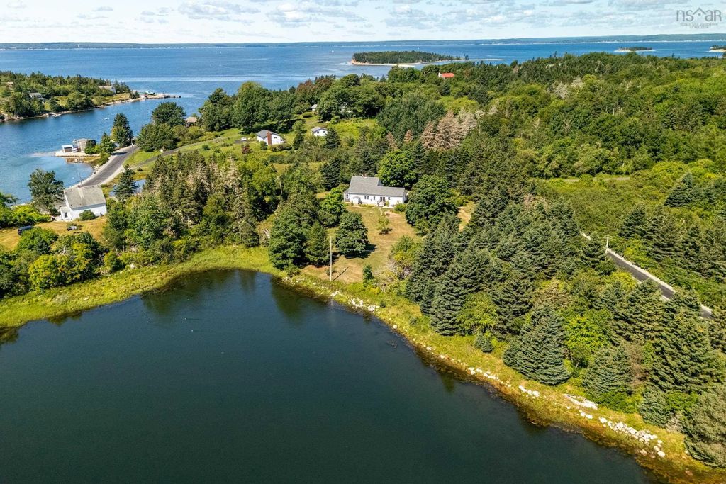 91 Boutiliers Cove Road, Hacketts Cove