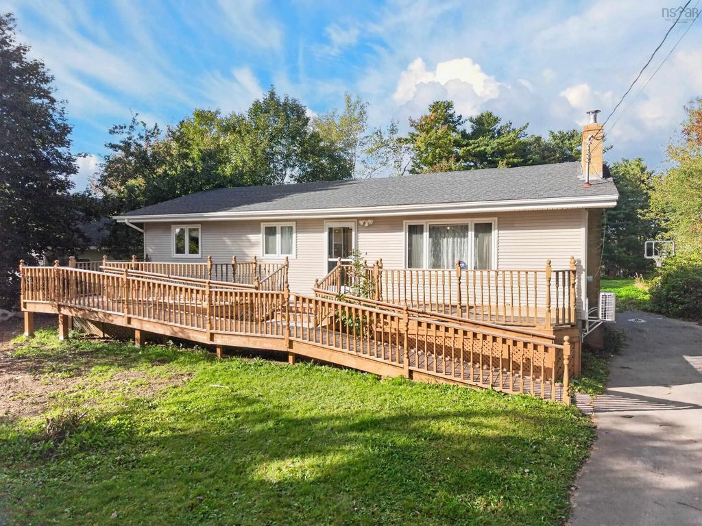 2587 Sackville Drive, Upper Sackville