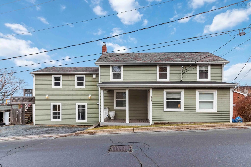 35 Mcfatridge Road, Halifax