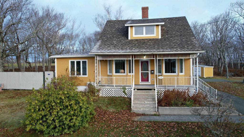 219 Dominion Street, Glace Bay