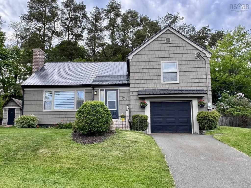 173 Maple Avenue, New Glasgow