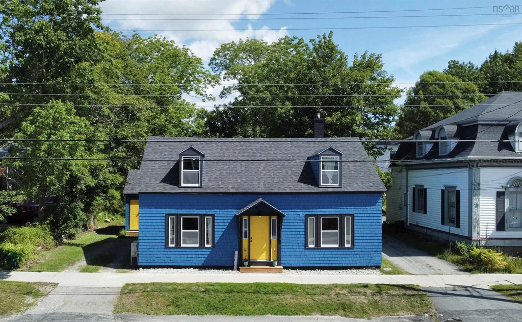 142 Water Street, Shelburne