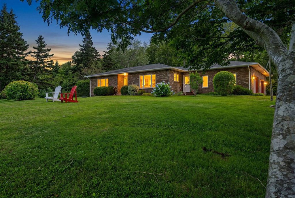 4145 Highway 329, Bayswater