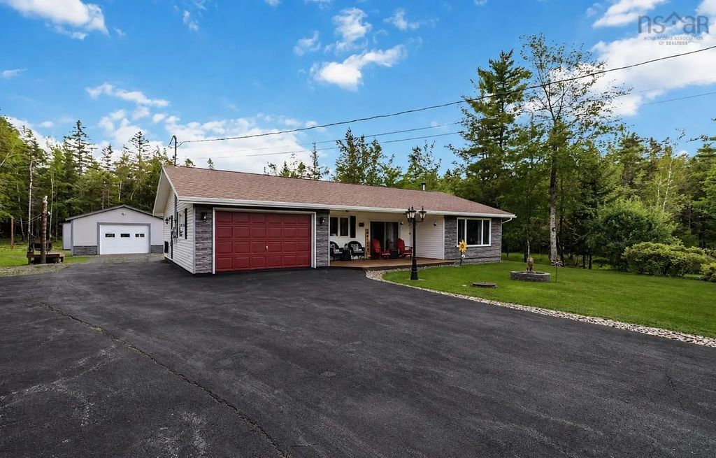 50 Skyridge Drive, Dutch Settlement