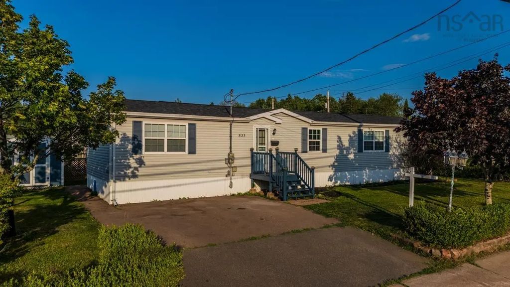 533 Young Street, Truro