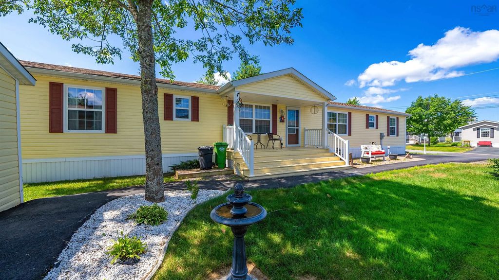 17 Merriweather Crescent, Garlands Crossing