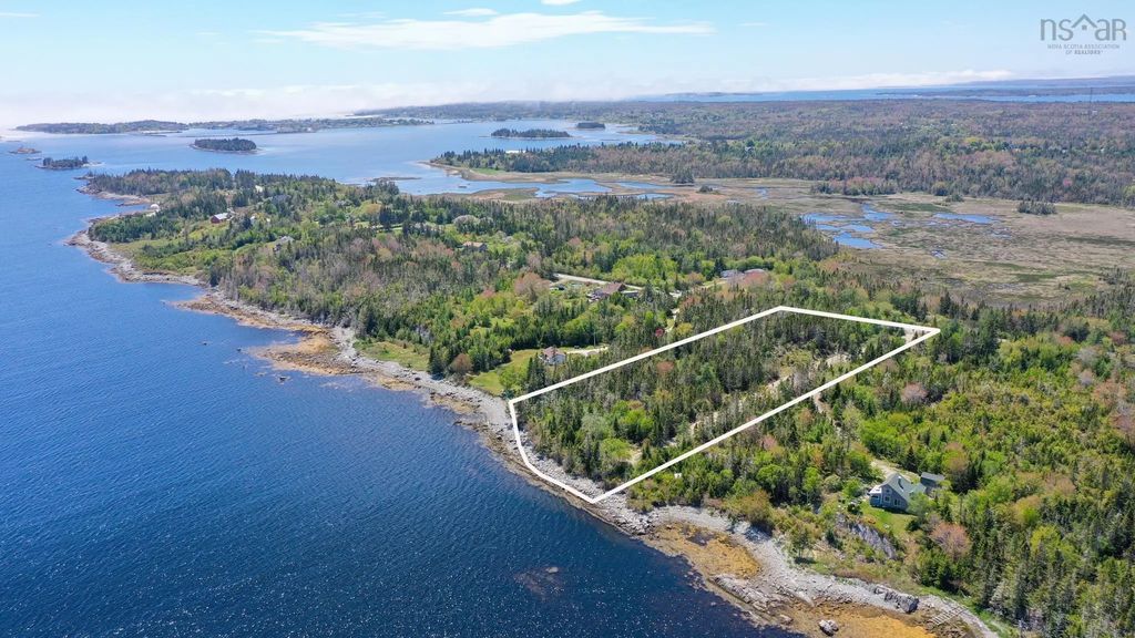 5-c Pleasant Point Road, Lockeport