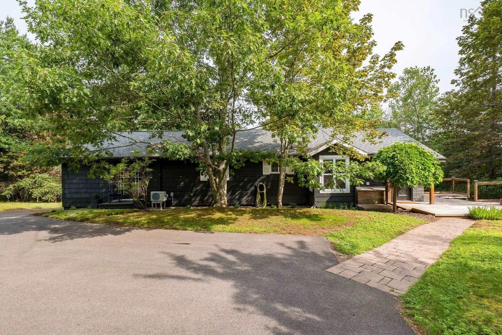256 Park Street, Kentville