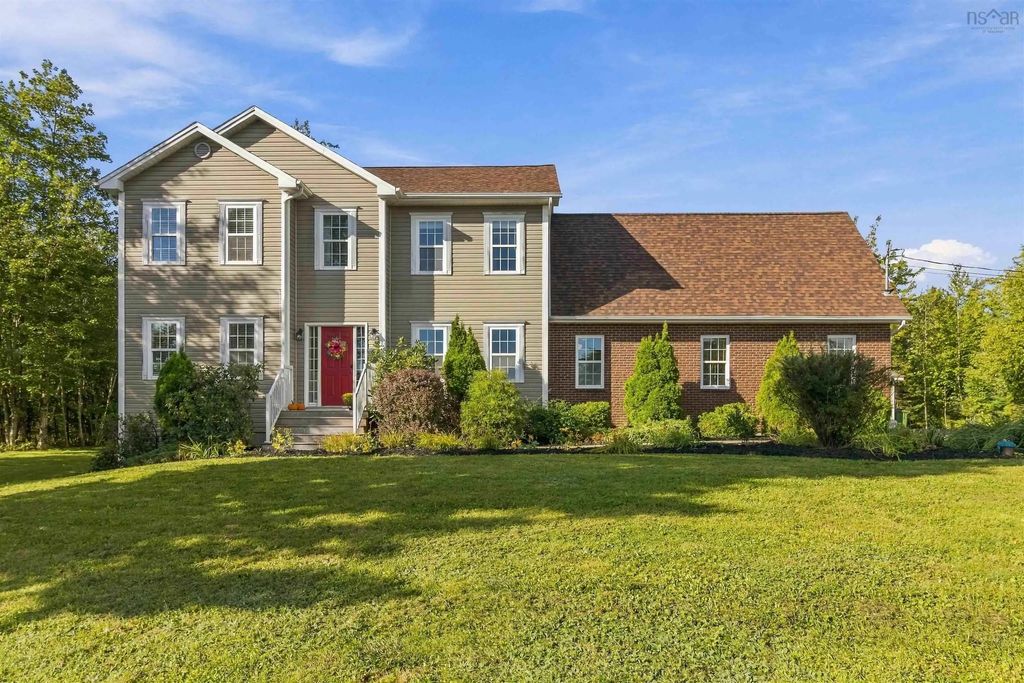 28 Carmel Crescent, Fall River