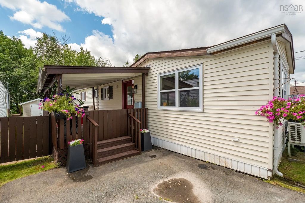 112 Hilltop Drive, Lower Sackville