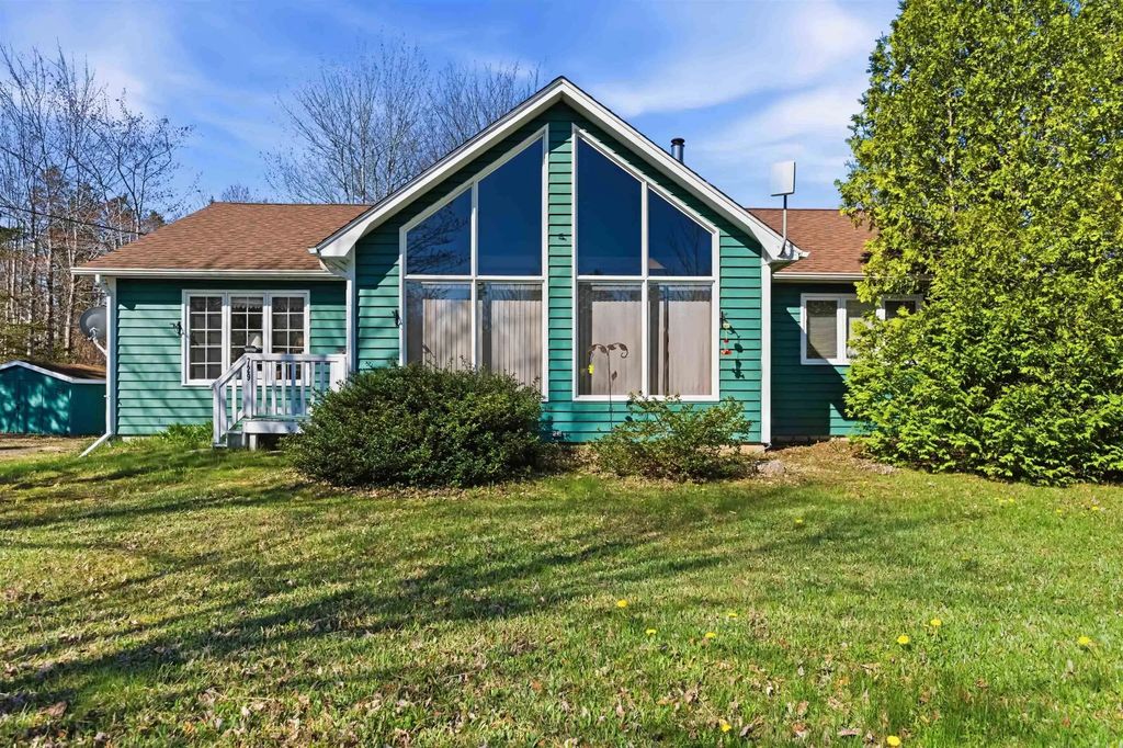 729 Parker Mountain Road, Parkers Cove