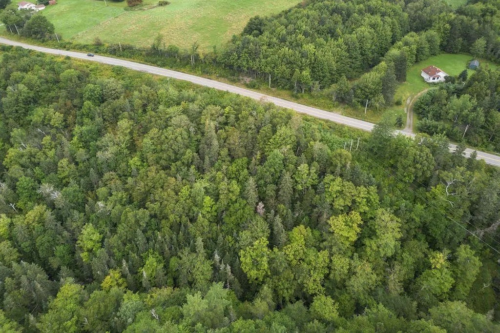 Highway 252, Hillsboro