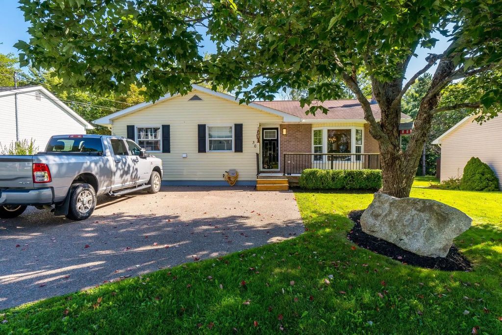30 Forestglen Drive, Timberlea