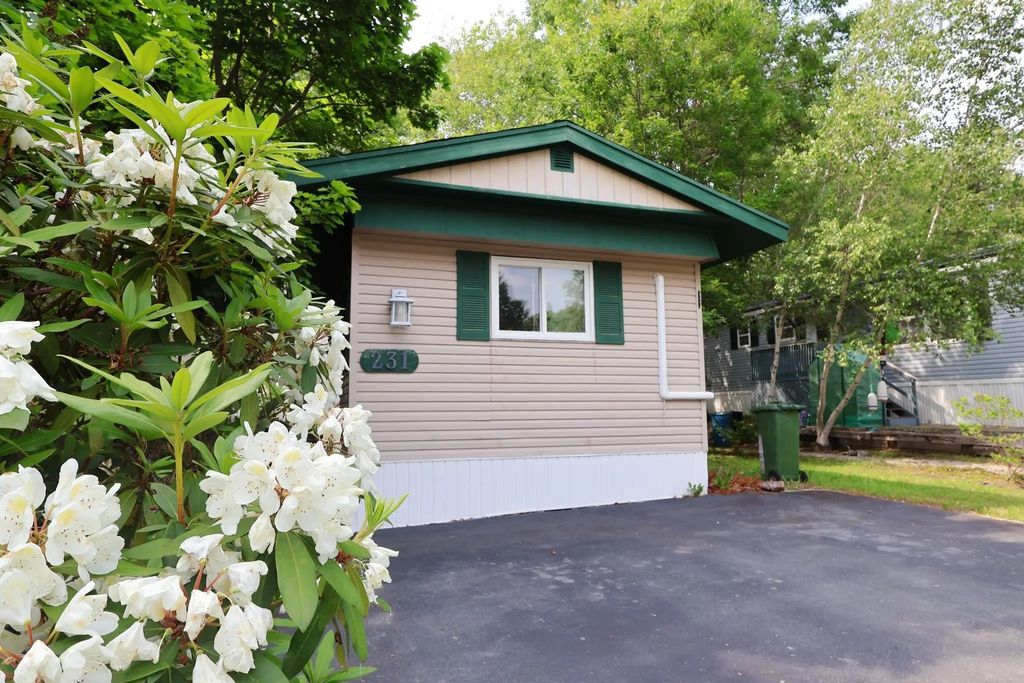231 Seasons Drive, Bridgewater
