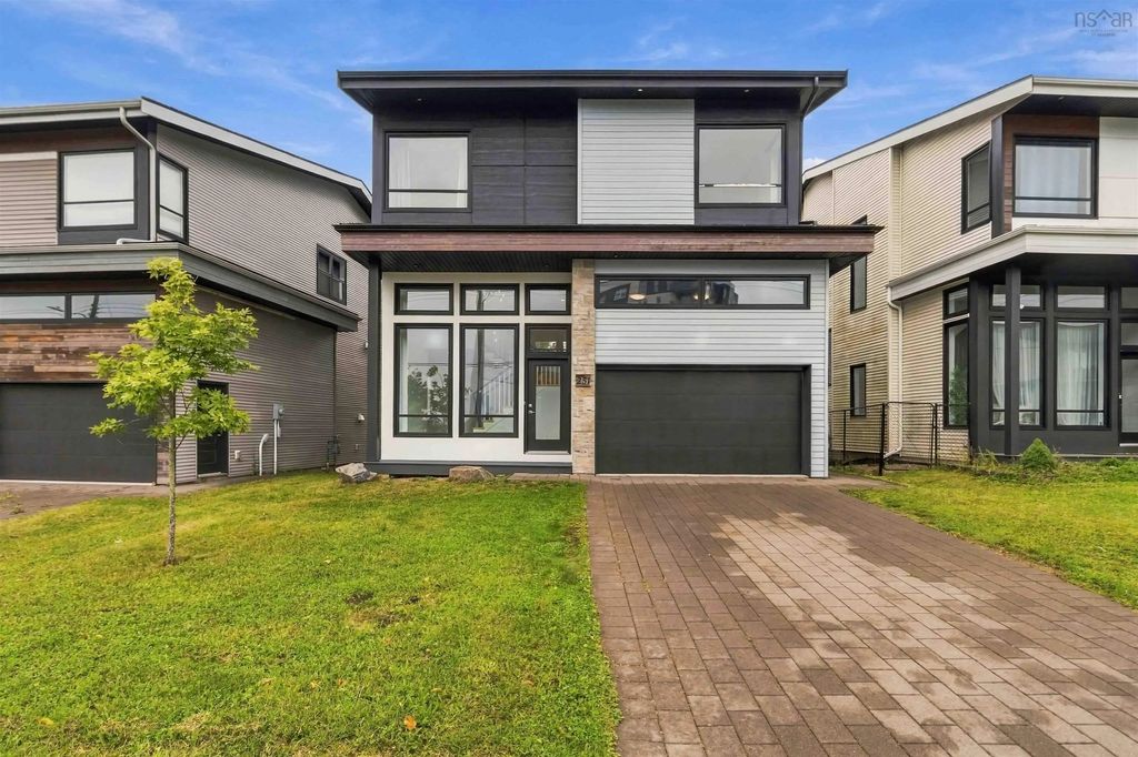 251 Transom Drive, Fairmount