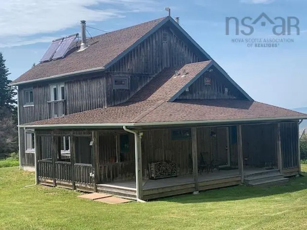 879 Sarsfield Road, Chipman Brook