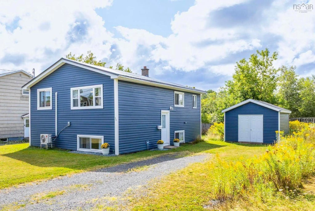 498 Birch Street, New Glasgow