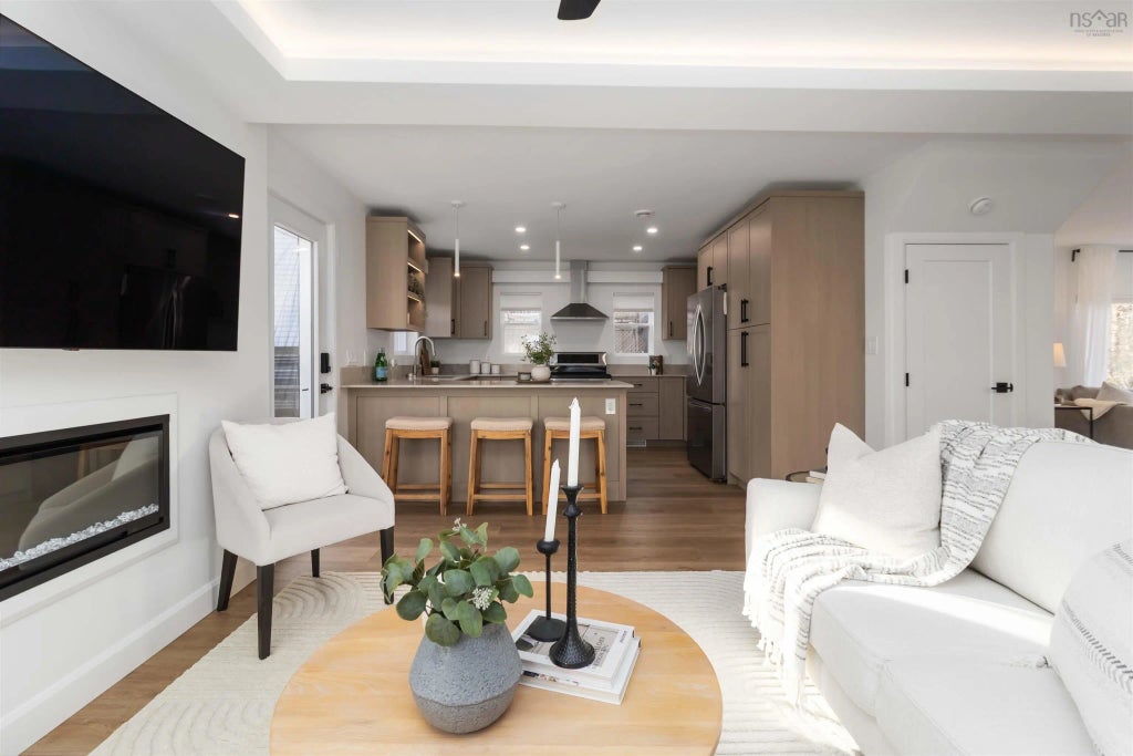 23 Oakdale Crescent, Dartmouth