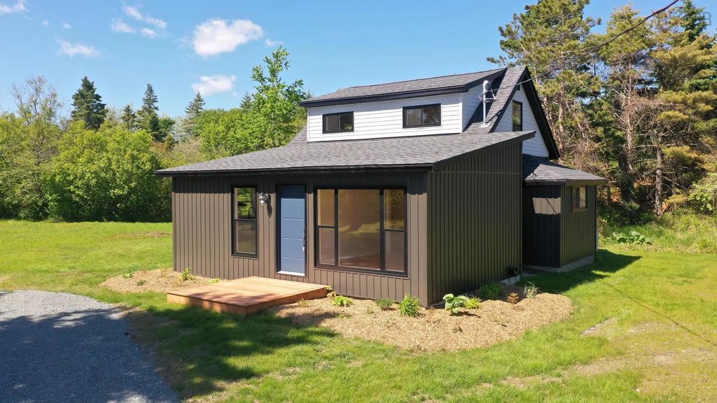 31 Shore View Drive, Beach Meadows
