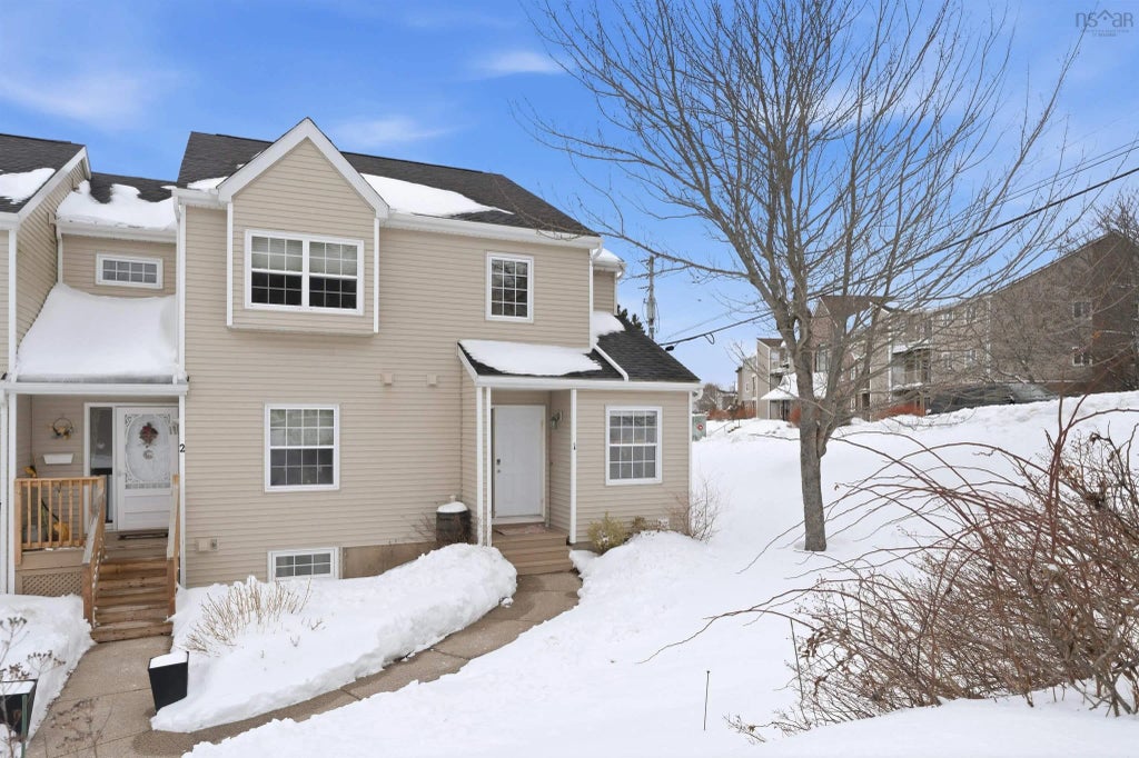 1 1 Collins Grove Court, Dartmouth