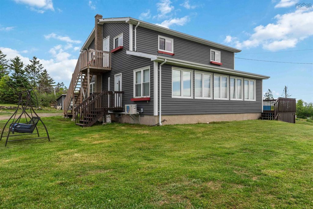 50 Whale Cove Road, Whale Cove