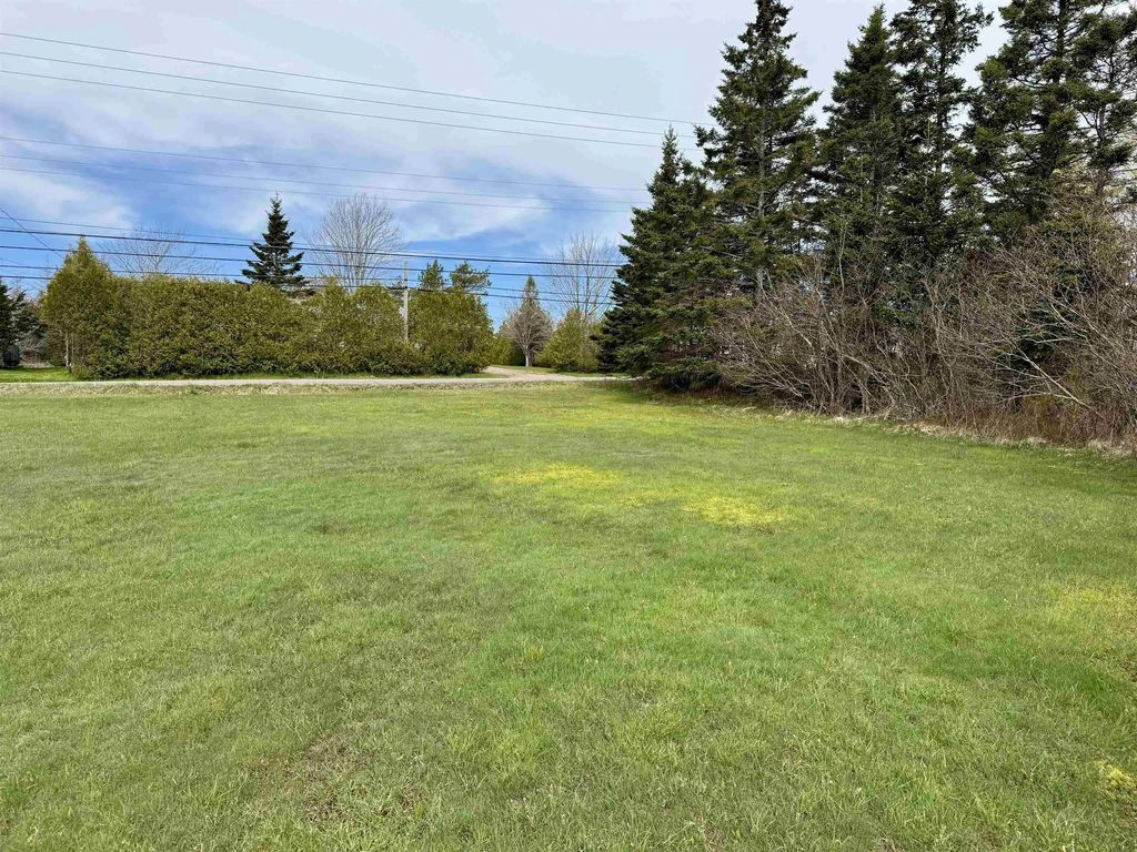 Lot Highway 320, Louisdale