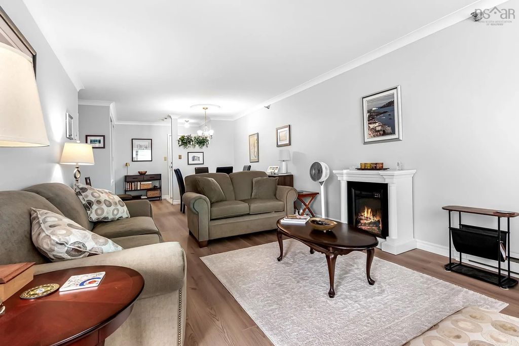 308 93 Kearney Lake Road, Halifax