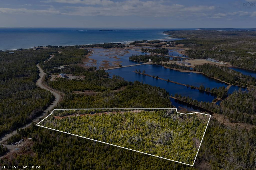 19 Lipkudamoonk Path, Clam Bay