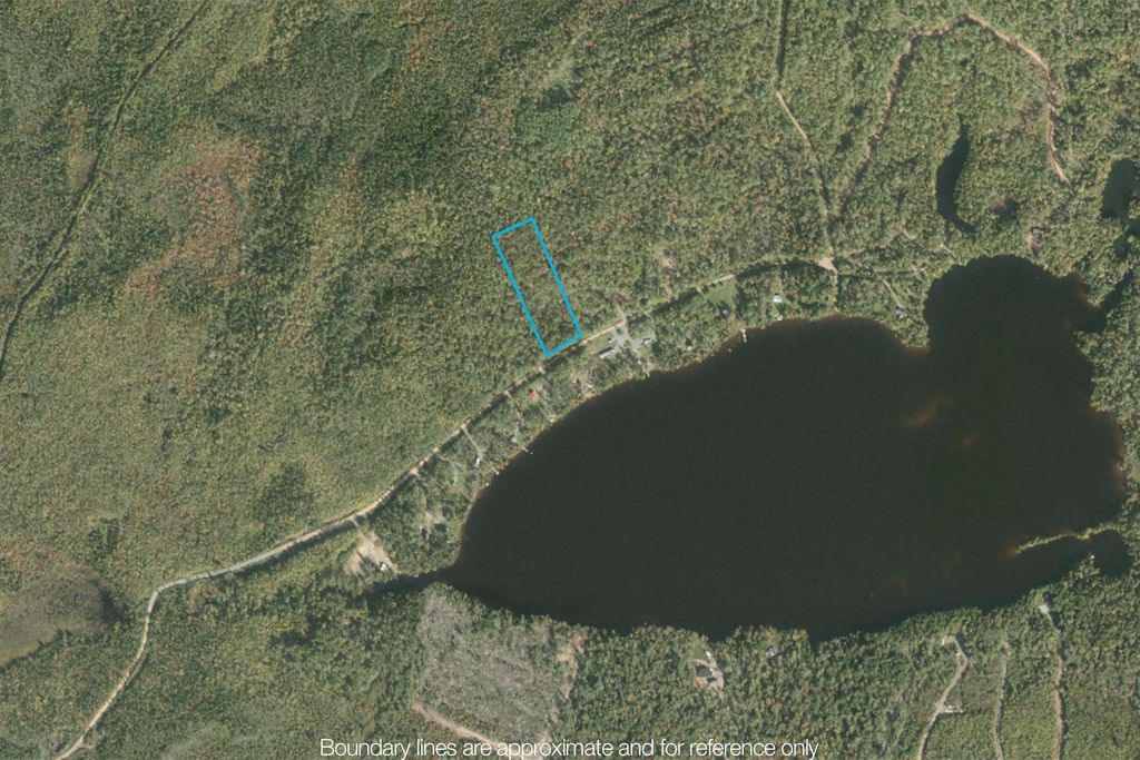 19 Black Lake Road, Black Lake