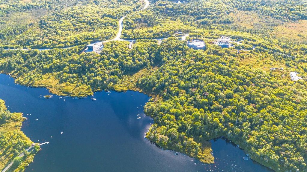 449 Deerfield Avenue, Portuguese Cove
