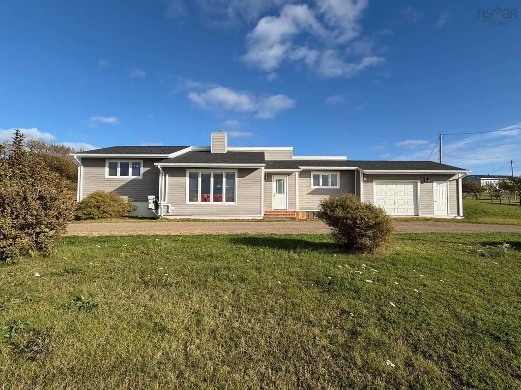 81 La Pointe Du Havre Road, Chéticamp