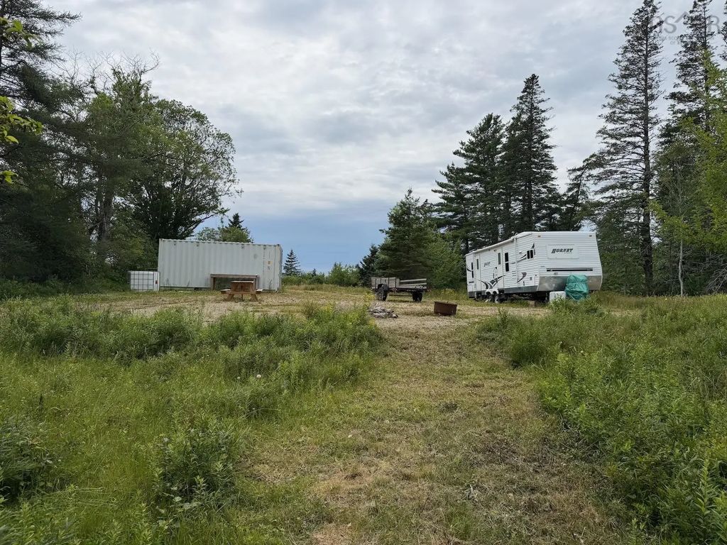 4620 340 Highway, Carleton
