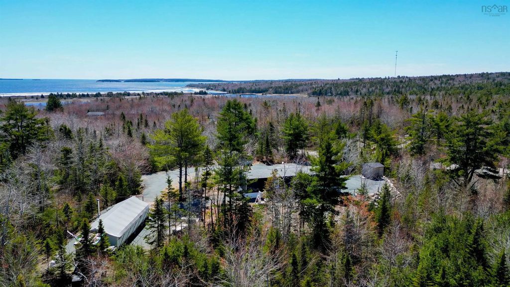 7714 Highway 3, Summerville Centre