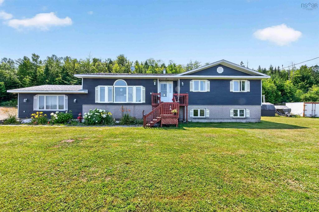 22163 Highway 7, Sheet Harbour