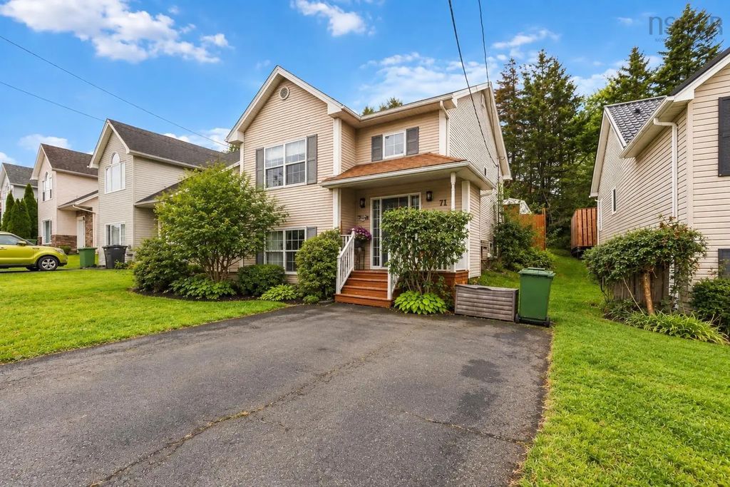 71 Royal Masts Way, Bedford